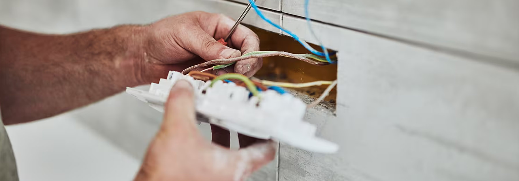 Common Issues a Residential Electrician Can Fix