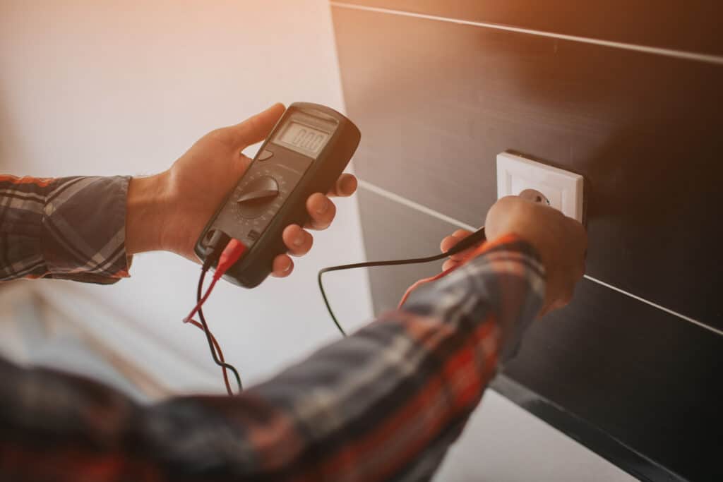 What it means when your electrical outlet stops working