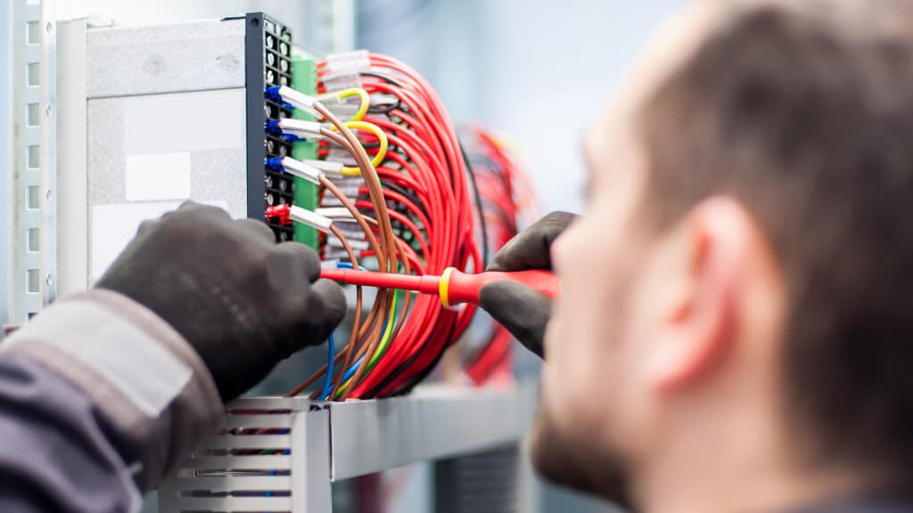 Commercial electrical inspection